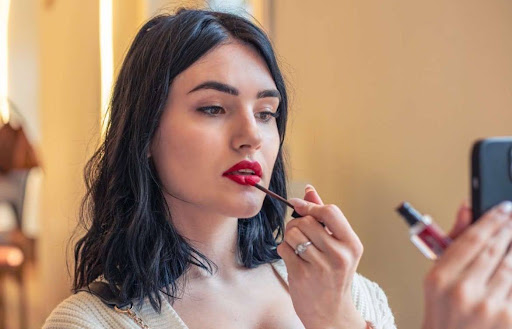 How to Choose Lipstick Shade for Indian Skin Tone (Fair, Wheatish, Dusky Guide)
